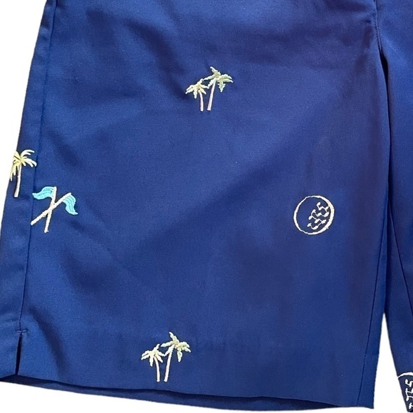 CORAL Bay Golf, shorts, size 8, lightweight poly/spandex blend, cute golf motif - Picture 5 of 5